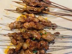 招牌炭烤牛肉-郑记•不夜城烧烤•龙虾•虾蟹(黄鹤楼店)