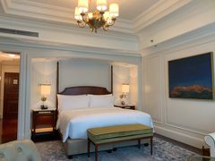 -广州富力丽思卡尔顿酒店