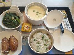 -老娘舅餐厅(黄龙体育中心店)