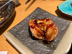 火炙秘制鹅肝寿司-沼津港渔市(宏伊国际广场店)