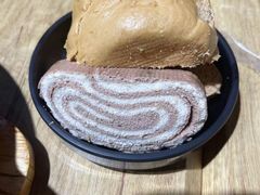 -极有家小鱼小鸡石锅煲(佳兆业店)