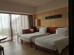 -三亚湾海居铂尔曼度假酒店