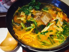 -蒙小妹骨汤饭.米线(新光路店)