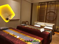 -爱乐国际温泉水疗会