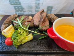 -豪客来牛排(人民东路店)