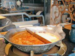 -湊湊火锅·茶憩(南京东路悦荟店)