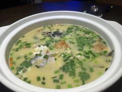 -红牌美蛙鱼头火锅(万辉国际广场店)