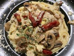 -HELLO 27 意面·沙拉·帕尼尼