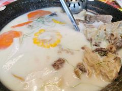 新派椰汁牛薄腩-龙桥私厨·姜花菊花过桥鱼·顺德菜(容桂店)