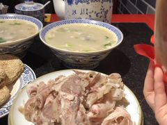 -老北京胡同味道二荤铺(酒仙桥店)