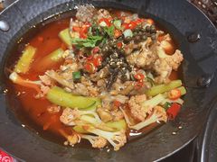 -破瓦寒窑·地摊烤羊排