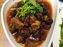 -临界音乐酒馆·小龙虾·江湖菜(华熙LIVE·鱼洞店)