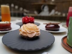 -潮一不贰·法式甜品·生日蛋糕·西式简餐(外滩店)