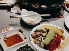 -山焱·炭火自助烤肉(周浦万达店)