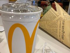 -麦当劳(世界城广场店)