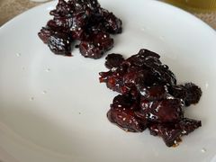 刺梨黑醋烧仔排-百灵希尔顿逸林酒店·逸林轩中餐厅