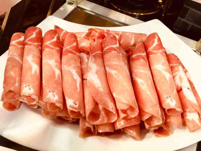 中敖每日鲜生鲜牛羊肉小火锅(华发路店)