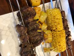 -乐屋·冬天吃烤鱼·夏天来撸串 Lu's BBQ Box Hill