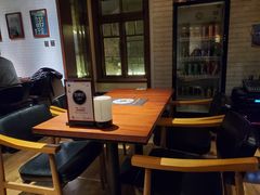 -麦落精酿啤酒餐吧(先农大院店)