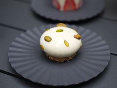 -潮一不贰·法式甜品·生日蛋糕·西式简餐(外滩店)