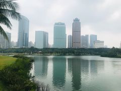 -万绿园