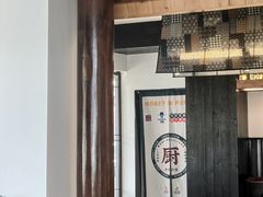 -包整·丝娃娃(甲秀楼景观店)