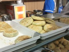 -护国寺小吃店(红莲南路店)