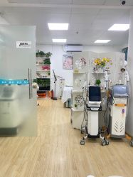 -金品苗方专业祛痘中心