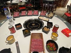 -六扇门潮汕牛肉火锅(BGC店)