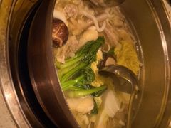-润园四季椰子鸡火锅(海上世界店)