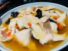 糟溜鱼片-鑫悦诚府·新鲁菜·餐厅(趵突泉店)