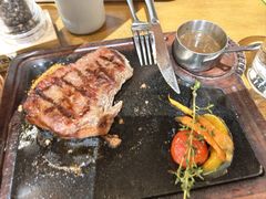 -西语炭烧牛排·西厨(石龙店)