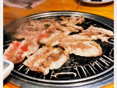 -唯成•韩国炭火烤肉 유성고기