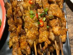 炭烧猪颈肉串-辉记炭烧海鲜大排档·老字号(福田店)
