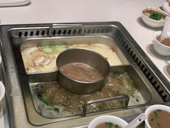 -巴奴毛肚火锅(大剧院店)