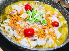 -山城外·非遗酸菜鱼(蜀都万达店)