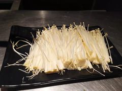 -龙巢盱眙龙虾·牛蛙·烧烤宵夜(八卦岭店)