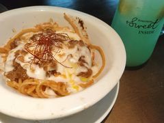 -卡普里披萨·牛扒·下午茶
