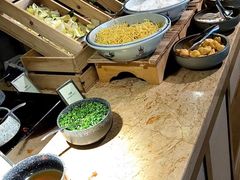 -大中华希尔顿酒店-念自助餐·嗨啤·小龙虾