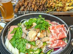 -许哥东北烧烤·铁丳烤串·宫后夹肉(繁花中心店)