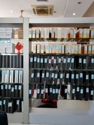 -Bollins波林丝•专研护发中心