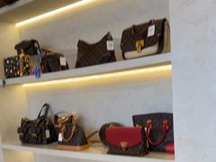 -六六奢品·vintage中古·回收二手奢侈品包包手表首饰(环球港店)