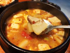 石锅大酱汤-鑫日千里马朝鲜族小馆(总店)