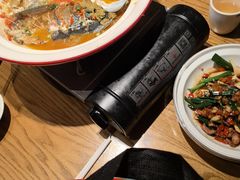-爱碗亭·鲜炒湖南菜(壹城中心店)