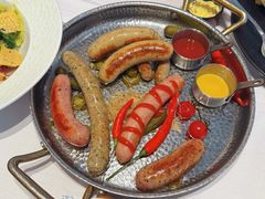 -马克西姆俄罗斯餐厅(通亚街店)