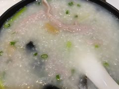 -粤色·老广州茶餐厅(河南商会大厦店)