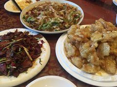 -三八饭店(南京路店)