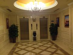 -维也纳酒店(桂林万福广场店)