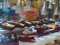 -舜耕山庄四时万和自助餐厅