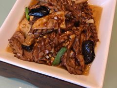 -梅飞酒家(名辉豪庭店)